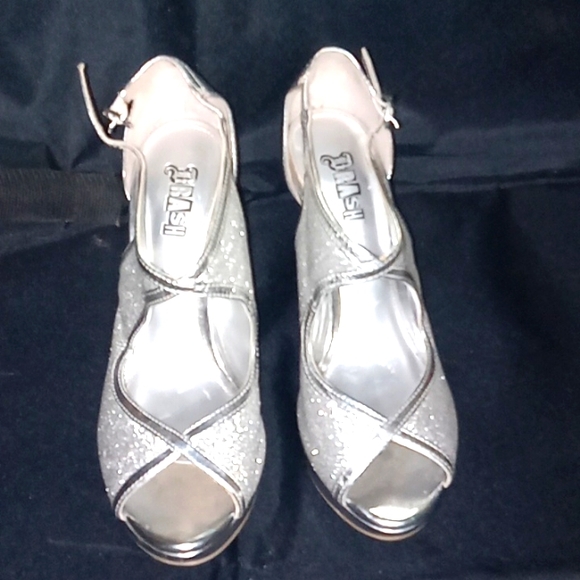 Womens silver sparkly size 7 high heels strappy - Picture 1 of 5